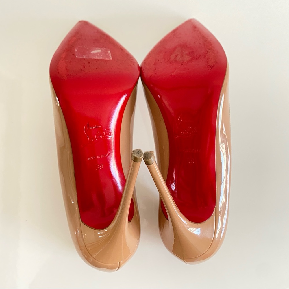 Christian Louboutin So Kate Patent Pointed-Toe Pumps - Picture 7 of 13